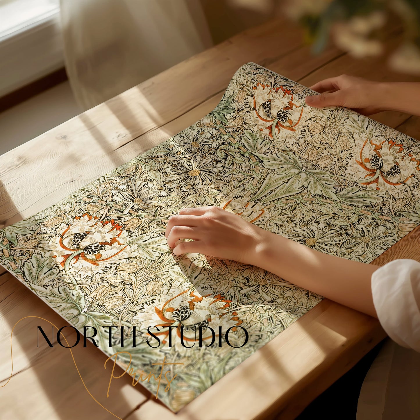 Premium Poster of Ornate Floral Pattern William Morris Art Print Posters
