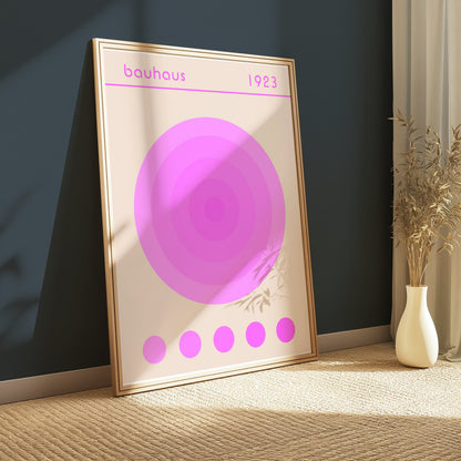 Premium Poster of Bauhaus 1923 Pink Concentric Circles Art Posters