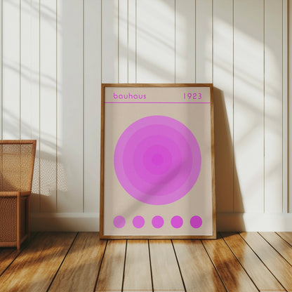 Premium Poster of Bauhaus 1923 Pink Concentric Circles Art Posters