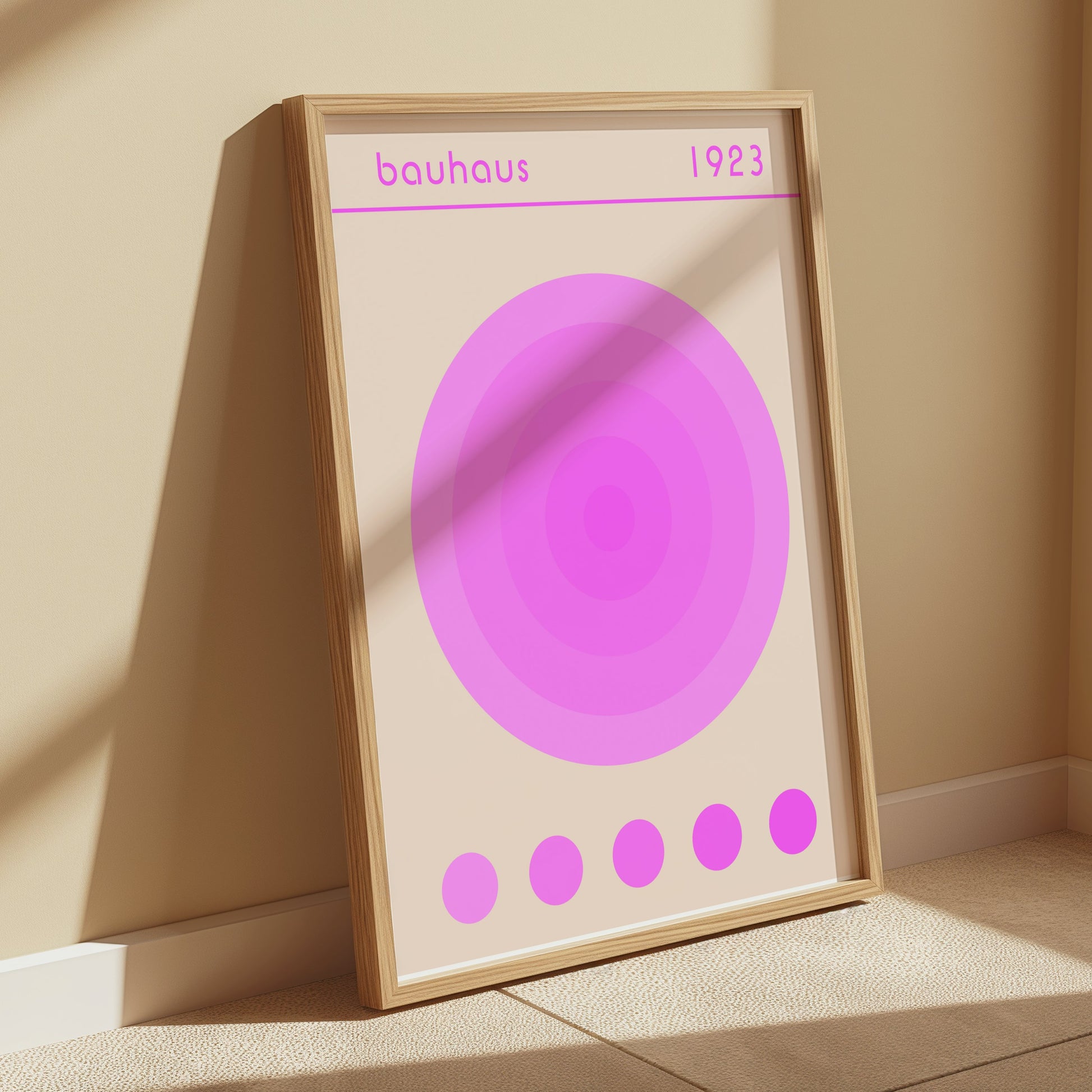 Premium Poster of Bauhaus 1923 Pink Concentric Circles Art Posters