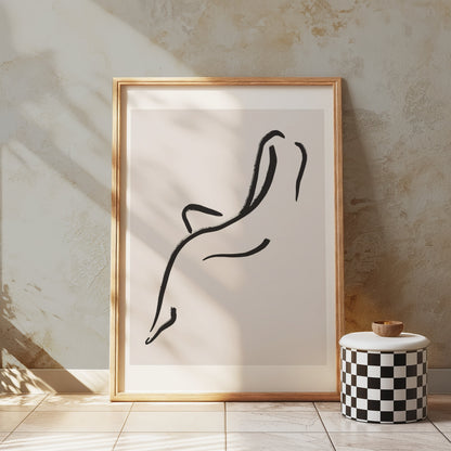 Premium Poster of Minimalist Line Art Depiction of Woman Posters