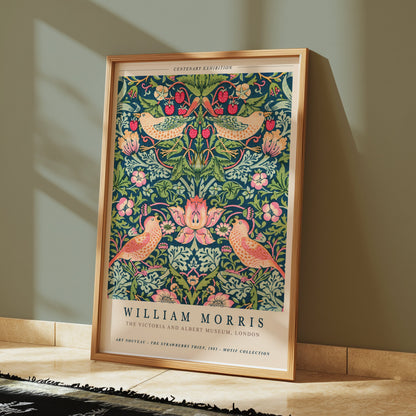 Premium Poster of William Morris Art Nouveau Strawberry Thief Posters