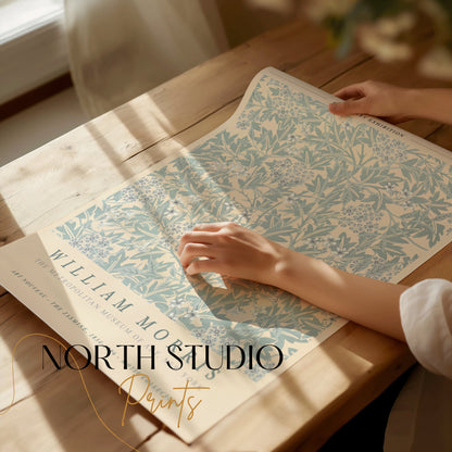 Premium Poster of William Morris Metropolitan Museum Art Exhibition Posters